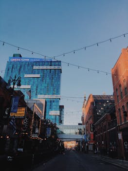 Yritysrahoitus Op: Rahoitusvaihtoehdot Ja Hallinta Pienille Ja Suurille Yrityksille